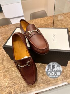 【グッチ　GUCCI 367762 ビットローファー 未使用品】を盛岡市のお客様よりお買取りさせていただきました！