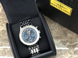 【BREITLING ナビタイマー01 AB012721】盛岡市のお客様より買取させていただきました!