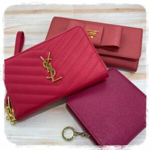 【ブランド　販売　盛岡】そろそろ待ち遠しい春🌸春にぴったりなピンクのウォレット♡