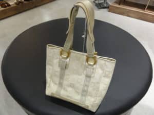 【盛岡　サルヴァトーレ　フェラガモ　販売】ガンチーニトートバッグ　AF-21　5373