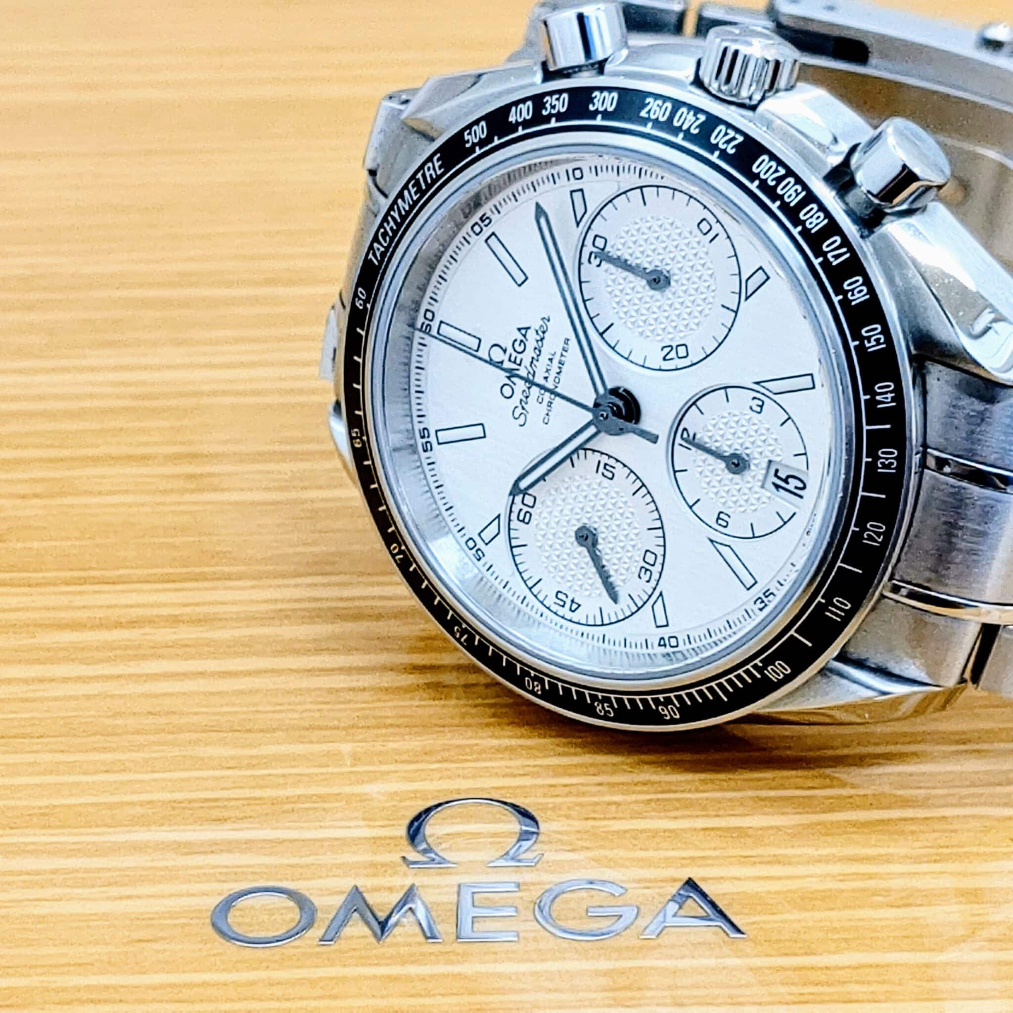 【OMEGA　オメガ　スピードマスター　レーシング　326.30.40.50.02.001】を盛岡市のお客様よりお買取りさせていただきました！