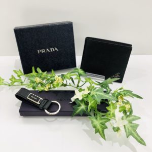 【盛岡　プラダ　販売】フレッシャーズの皆さんにオススメ！財布＆キーリング　