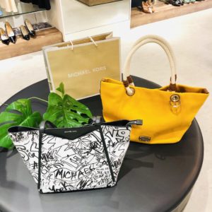 【盛岡 中古 販売】収納力たっぷりのトートバッグ MICHAEL KORS マイケルコース