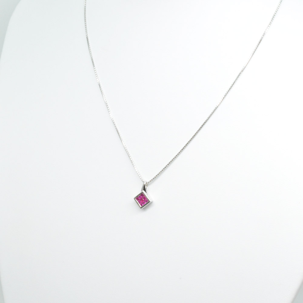 【ジュエリー 販売】ルビー×ダイヤモンドのリバーシブルネックレスはいかがですか？✨