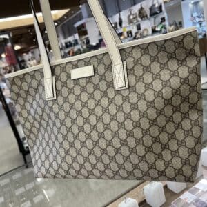 【GUCCI 販売】夏休みのお出かけにおすすめ😎🌊GUCCIのバッグはいかがですか❓❓