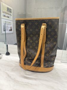 【ルイヴィトン買取】ベタつき・剥がれがあっても大歓迎！モノグラム バケットGM（M42236）をお買取いたしました！【質屋かんてい局八戸店】