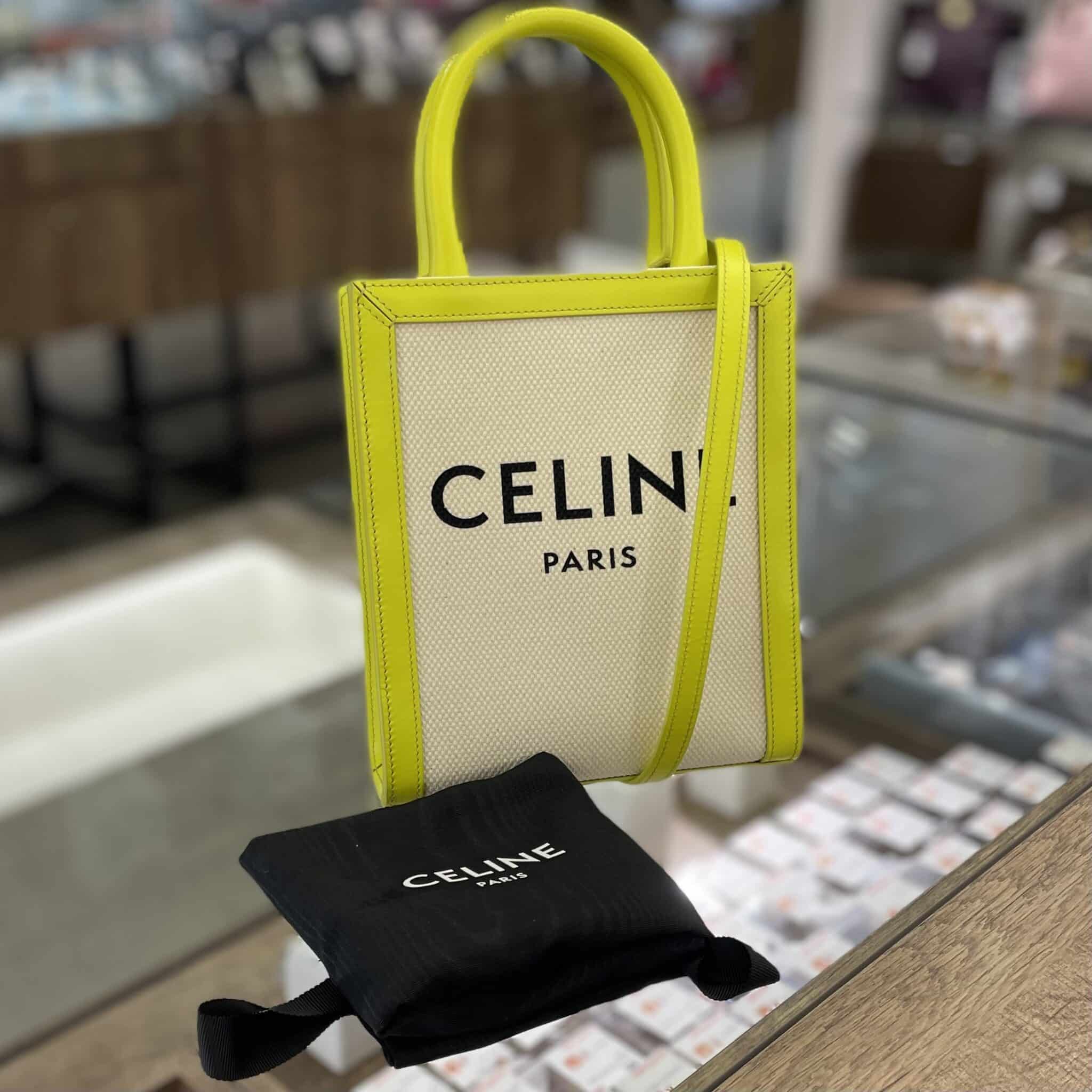 【セリーヌ 販売】ビビットなカラーがこれからの季節にぴったり✨ミニバーティカルカバが入荷中です💛