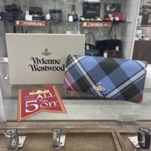 【ブランド 販売】５％OFFでさらにお得✨ダービークラシック 長財布が入荷中です💖