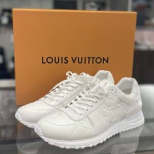 【ルイヴィトン 販売】ルイヴィトンのランアウェイスニーカーが店頭に入荷しました✨