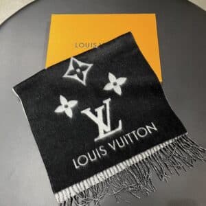 【LOUIS VUITTON ルイヴィトン M71040 マフラー・レイキャビック】を盛岡市のお客様よりお買取りさせていただきました!