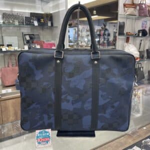 【ルイヴィトン 販売】新生活応援フェア10％OFF🌸 ポルトドキュマン ヴォワヤージュはいかがですか？