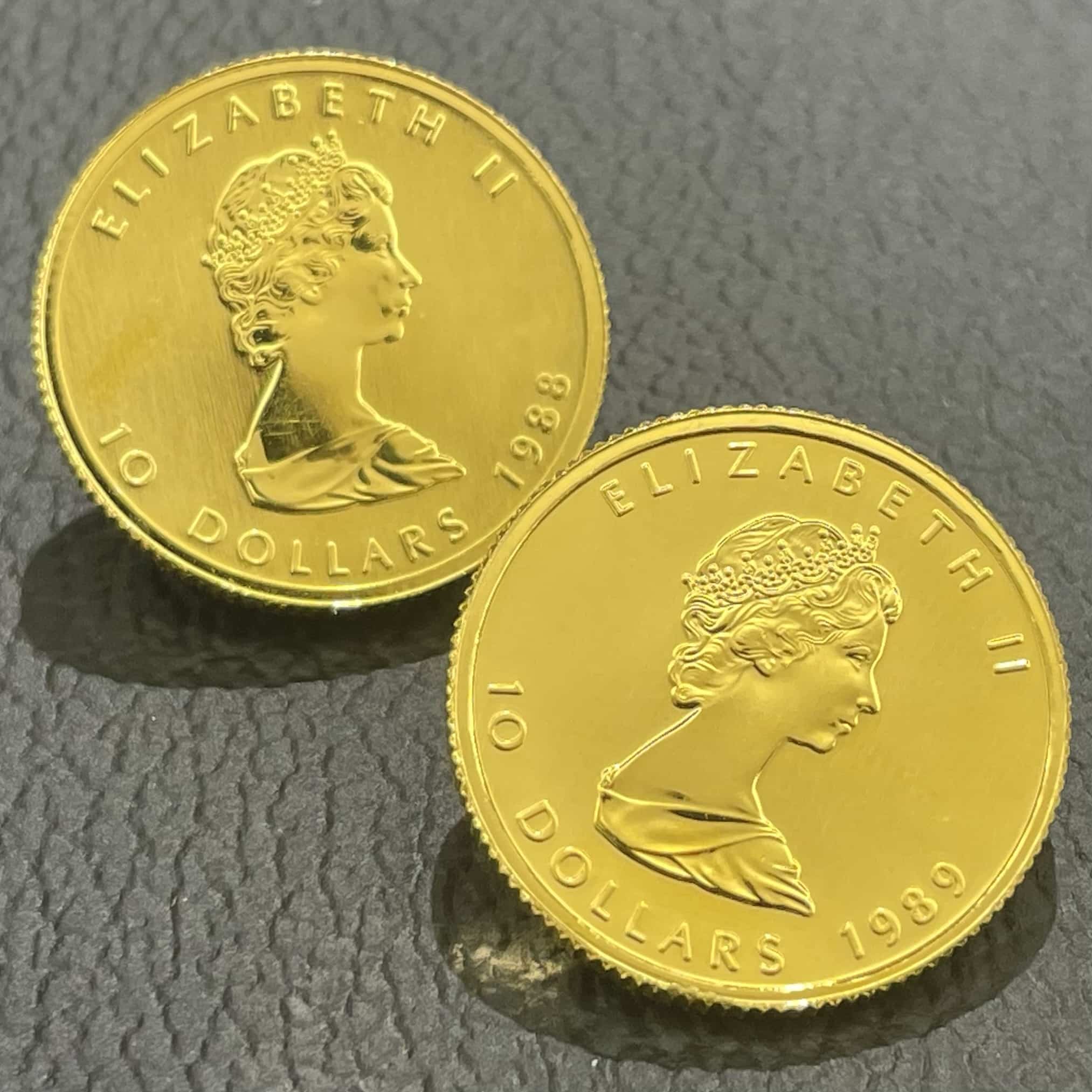 【金 販売】コレクションにもおすすめ✨メイプルリーフ金貨 1/4オンス 1988年・1989年が入荷しております✨