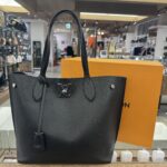 【ルイヴィトン　販売】さりげない高級感が素敵✨！ルイヴィトン ロックミー･ゴーが入荷しました🫶🏻