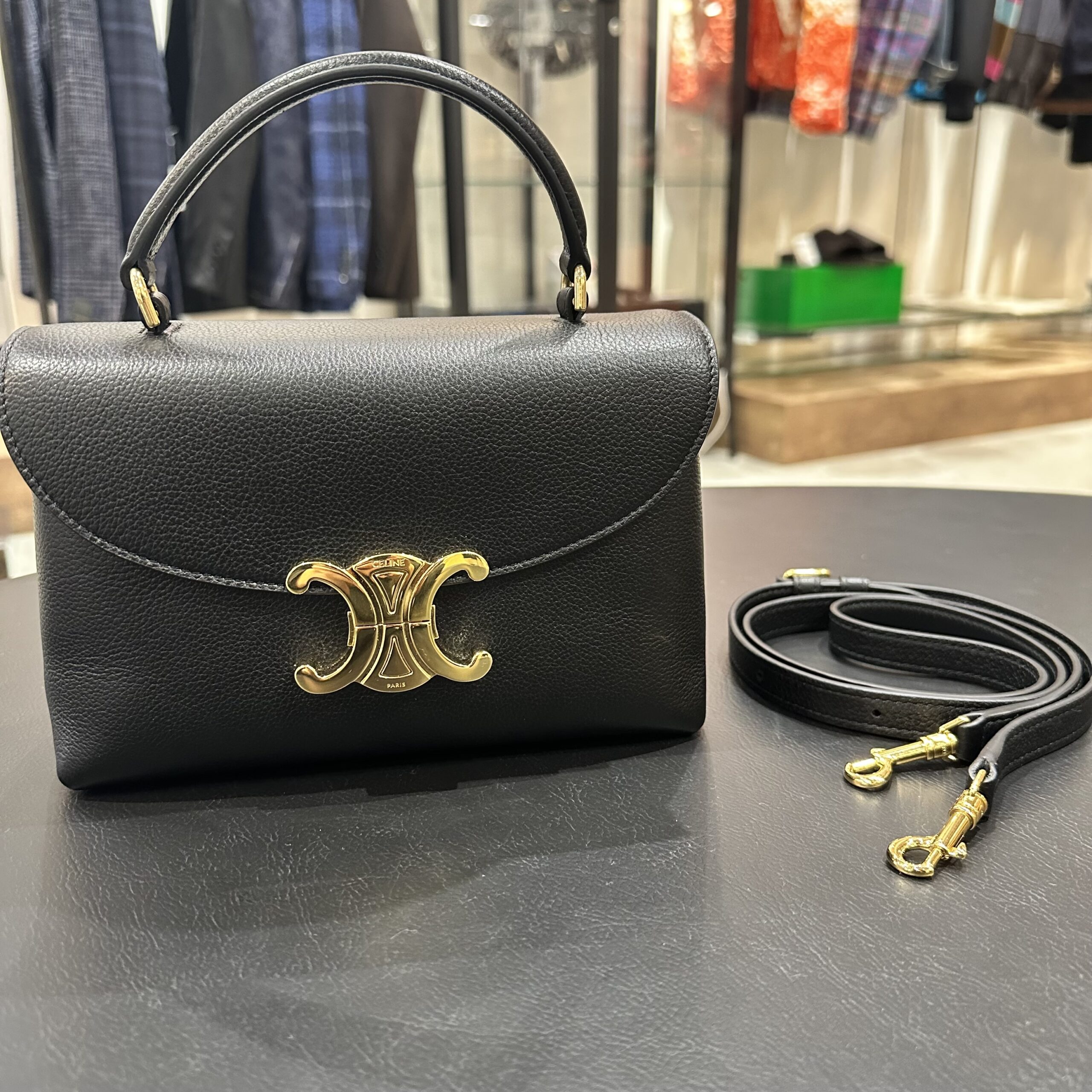 【買取 入荷 盛岡 セリーヌ CELINE】セリーヌ ティーン ニノ バッグを盛岡市のお客様よりお買取させていただきました！