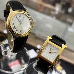 【時計　販売】秋のファッションにぴったりです😋レザーベルトのおしゃれ時計💋