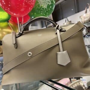 【FENDI　販売】かんてい局盛岡店ではクリスマスセール開催中🙂セールでワクワクしませんか🎅❓