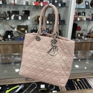 【クリスチャンディオール 販売】定番アイテムもお得にゲット出来る!この機会をお見逃しなく✨