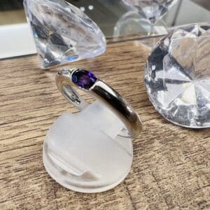 【ジュエリー　販売】2月の宝石はマイナスなエネルギーをプラスのエネルギーに変える《アメジスト》✨