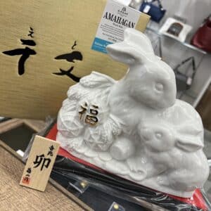 【お酒　販売】限定生産の陶器干支ボトル🐇長濱蒸留所 アマハガンの入荷です🙌