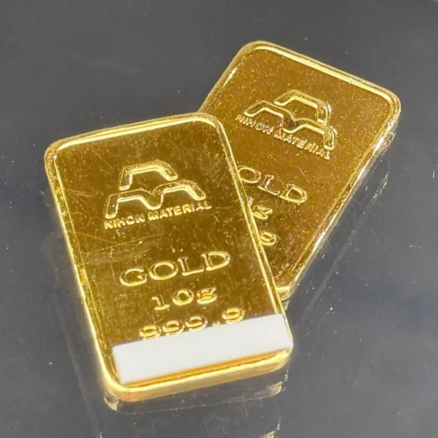 こんにちは🙆🏻‍♀️
かんてい局盛岡店です‼️

日本マテリアルK24インゴット10g×2枚、
店頭に入荷中いたしました⸜🙌🏻⸝‍

入荷する度にすぐ売れてしまう
インゴットは早い者勝ち〰️✨

販売価格はその日によって変動しますので、
気になる方はスタッフまでお問い合わせください😆

皆さまのご来店お待ちしております🙇🏻‍♀️

#かんてい局盛岡店
#日本マテリアル
#K24
#インゴット
#純金
#ゴールド
#資産
#ジュエリー
#ブランド販売
#ブランド買取
#質預かり
#質屋
#岩手
#盛岡
#本宮
#皆さまのご来店お待ちしております